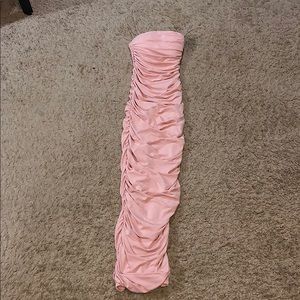 KEEP IT SIMPLE RUCHED MIDAXI DRESS IN BLUSH